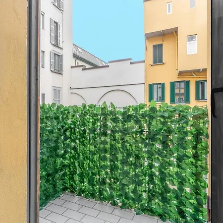 Duomo 7 Minuti Exclusive Vercelli * Milão