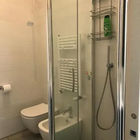 Appartement In Zona Bocconi