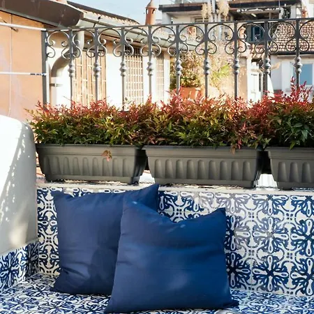 The Color-block House * Milano