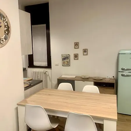 شقة Con Terrazzo Sui Tetti Milanesi *