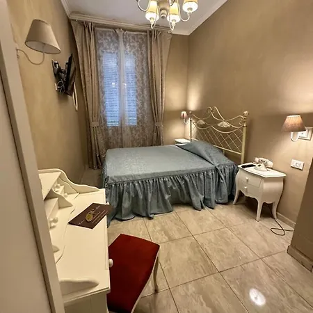 Boutique Calais - Washington Hotel *