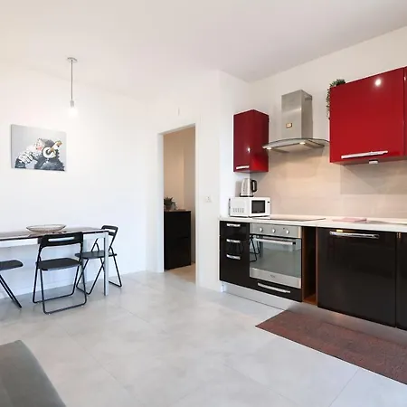 Primopiano - Caduti Missione Apartamento