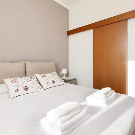 Arch Of Peace Lovely Flat Apartment *