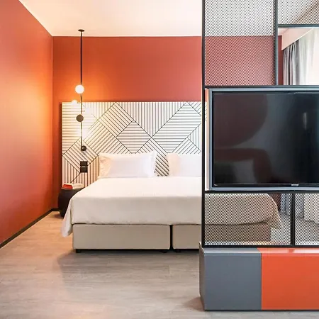 Hotel Quark 4*