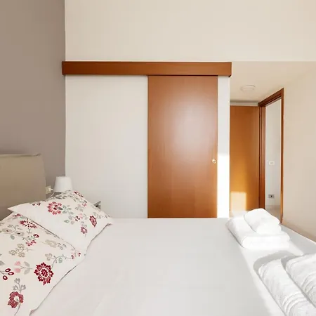 Arch Of Peace Lovely Flat Apartment Milan