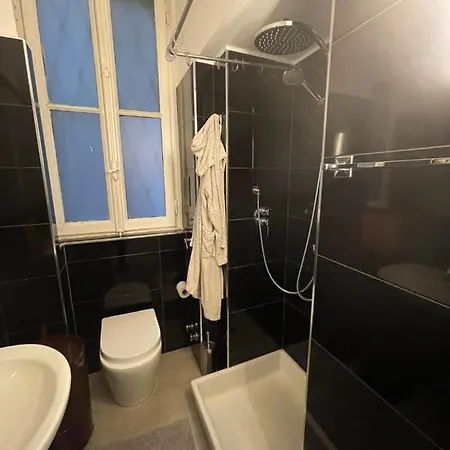 Konukevi Deliziosa Stanza Nel Cuore Di Milano