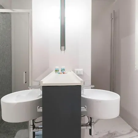 Italianway Easy - Piero Della Francesca 19 A 밀라노