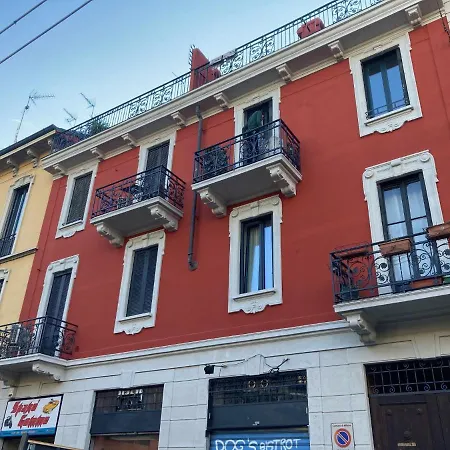 Squisito In Stabile Vecchia Appartement *