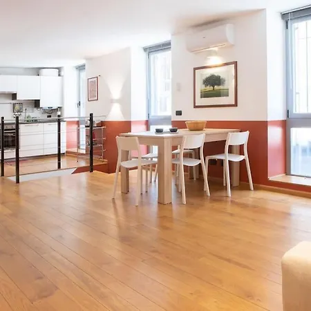 Comfortable Flat In Porta Romana דירה מילאנו