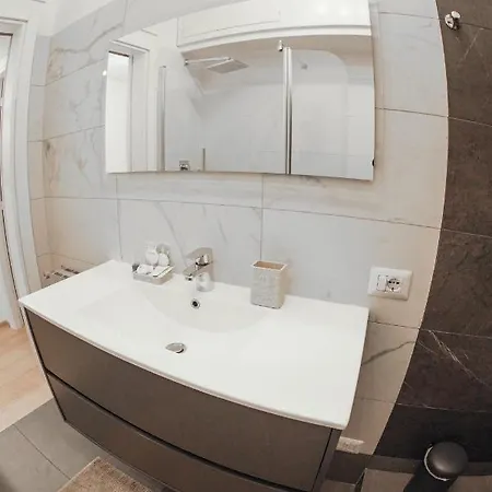 Bubi House Porta Romana Apartmán *
