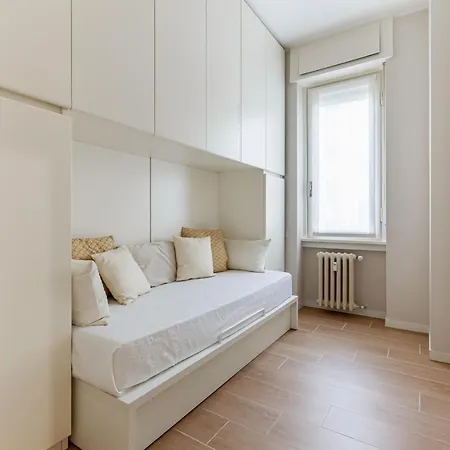 Bright In Citta Studi - 2 Balconies