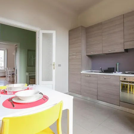 With Balcony - 50 M Far From Pagano M1 Appartamento Milano