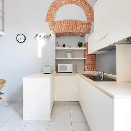 Porta Ticinese - 550 M Far From Darsena! Апартаменты