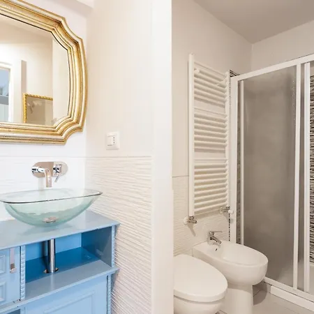 Appartement Porta Ticinese - 550 M Far From Darsena! Milaan