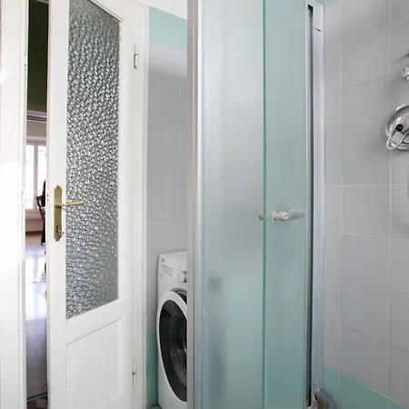 Apartamento With Balcony - 50 M Far From Pagano M1 Milão