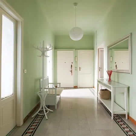 With Balcony - 50 M Far From Pagano M1 Milano