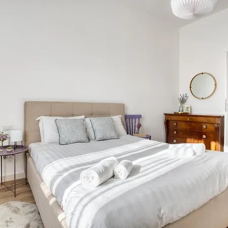 דירה Joivy Chic Flat In De Angeli מילאנו