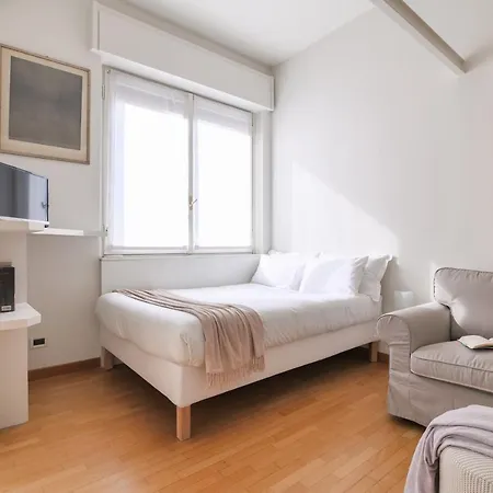 Contempora - Palermo 14 * Milan