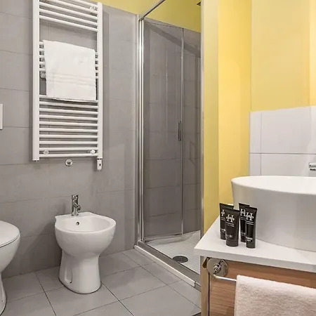 Hemeras Boutique Homes - Luxury In Center *