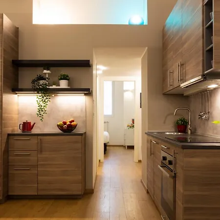 Voghera Fashion District Apartment *