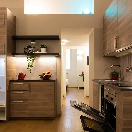 Apartment Voghera Fashion District Milan