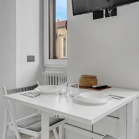 Metro M1 - Smart Home, Fast Free Wifi & Netflix * Milan