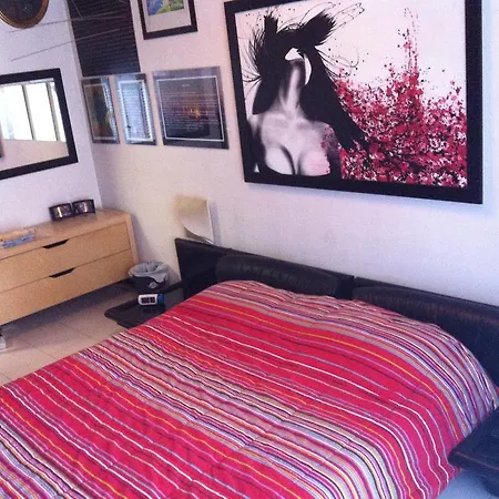 Two Beds In The Green Near The Fair Bed & Breakfast Milano