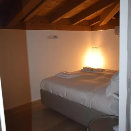 Appartement L'arche Comfort & Relax - Loft Garden In Via Torricelli *