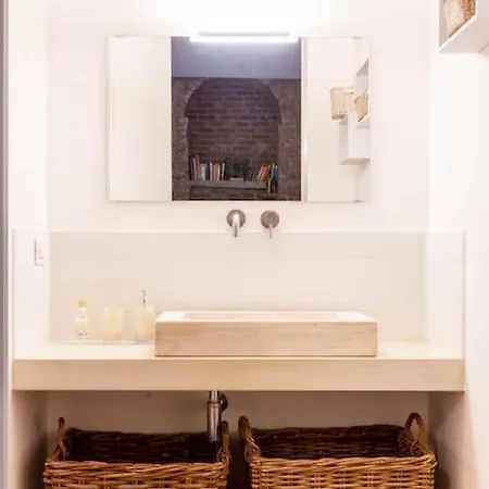 Apartment Appartamento: Tarra6 Milan
