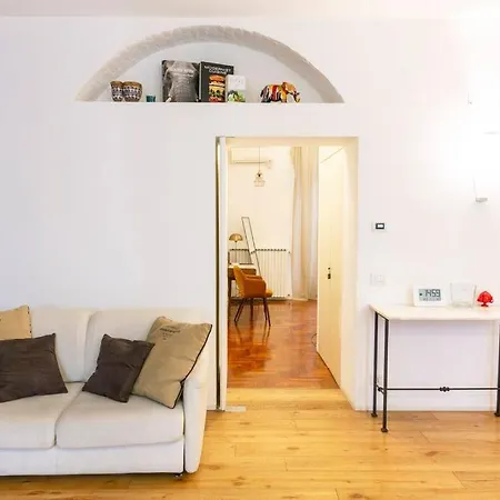 Apartment Appartamento: Tarra6 Milan
