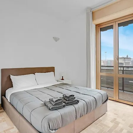 Cav9 - Large With Panoramic View - Apartment Milan