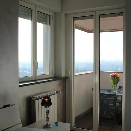 View Living Apartment