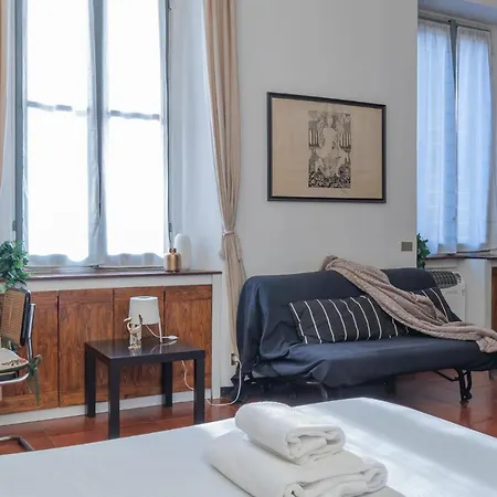 I Host - Monza 20 Appartement