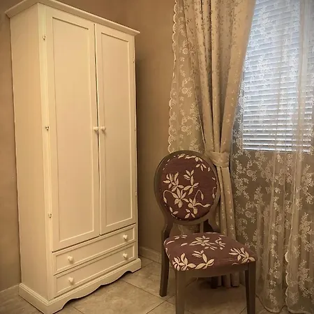 Boutique Calais מלון *