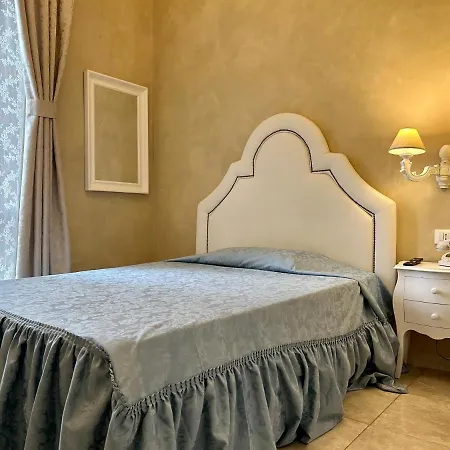 Boutique Calais Milano Hotel