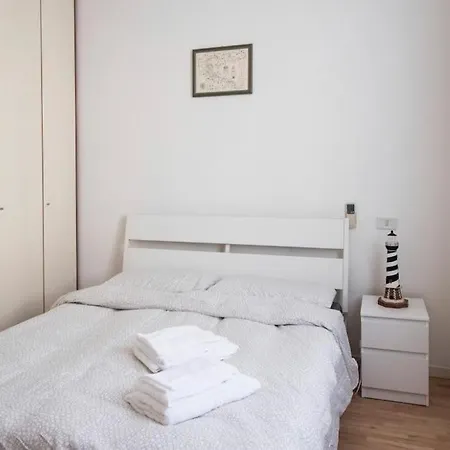 Joivy Classic Flat Near Basilica Di Sant'ambrogio