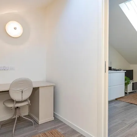 Splendida Mansarda A Pochi Passi Da M4 Argonne Apartment *