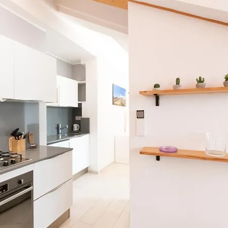 Mansarda Cola Apartment *