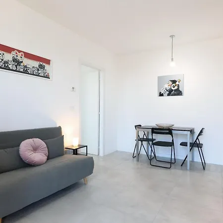 Apartment Primopiano - Caduti Missione *