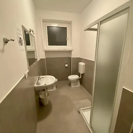 Pirelli Guest house Milan