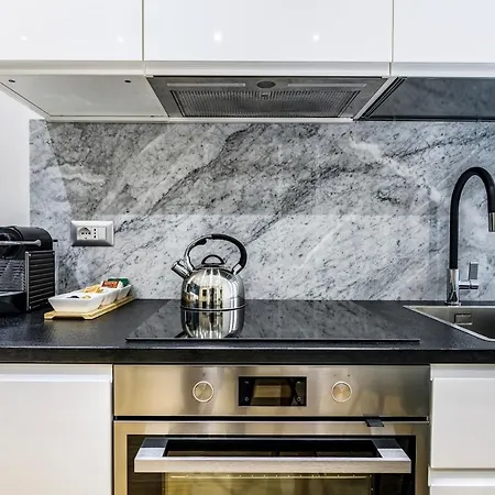 Beplace In Gae Aulenti Apartment *