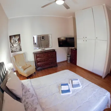 La Casa Di Madeleine Appartement *