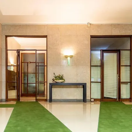 Appartamento: Repubblica28 * Milaan