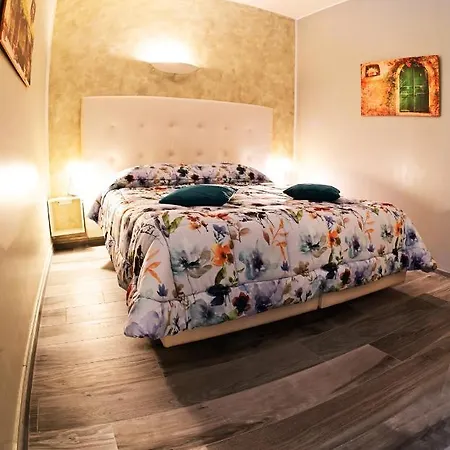 Homes Διαμέρισμα 4*