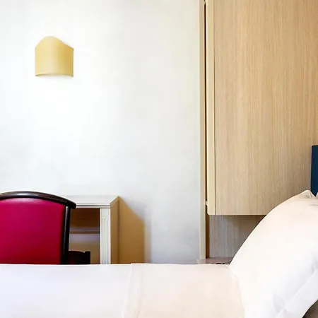 Panizza Hotel
