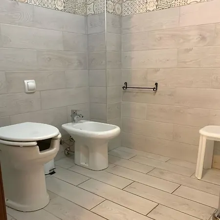 Cascina Bellaria ホステル ミラノ