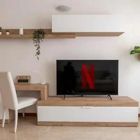 San Siro Big House Wifi Netflix Free Parking Apartment Milan
