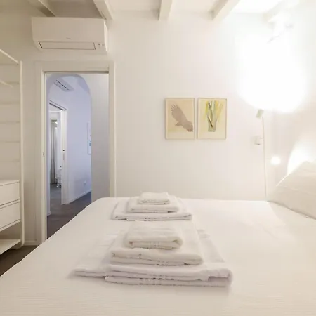 Prestige Boutique Homes - Il Nido Dei Navigli * Mediolan