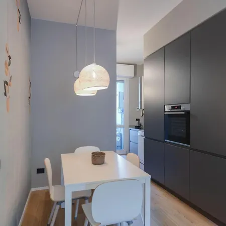 Easylife - Accogliente Trilocale A Porta Romana Relax E Stile Moderno Nel Cuore Di Apartment *
