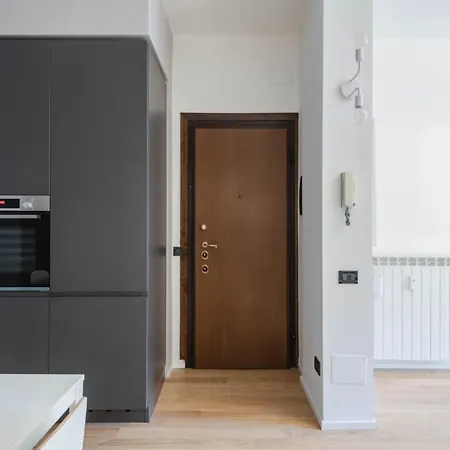 Easylife - Accogliente Trilocale A Porta Romana Relax E Stile Moderno Nel Cuore Di *